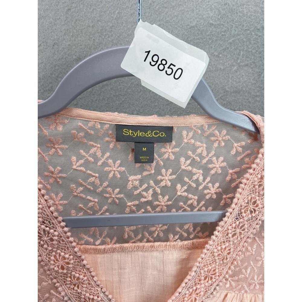 Style & Co Shirt Womens Sz M Boho Embroidered Blouse Peach Lace Mesh V-Neck - Picture 10 of 10